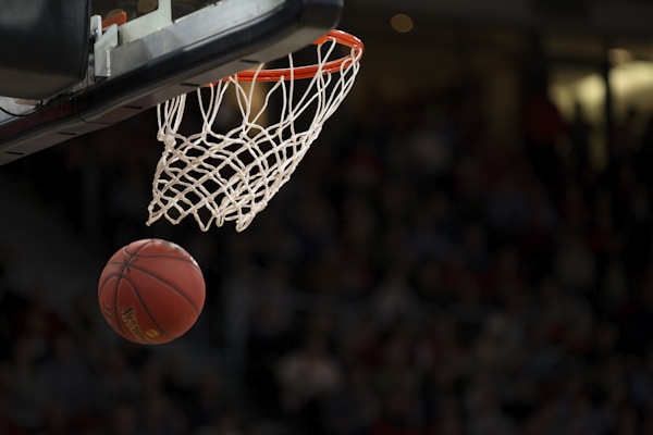 2026年NBA篮球赛事新闻图片 - 篮球运动员扣篮瞬间